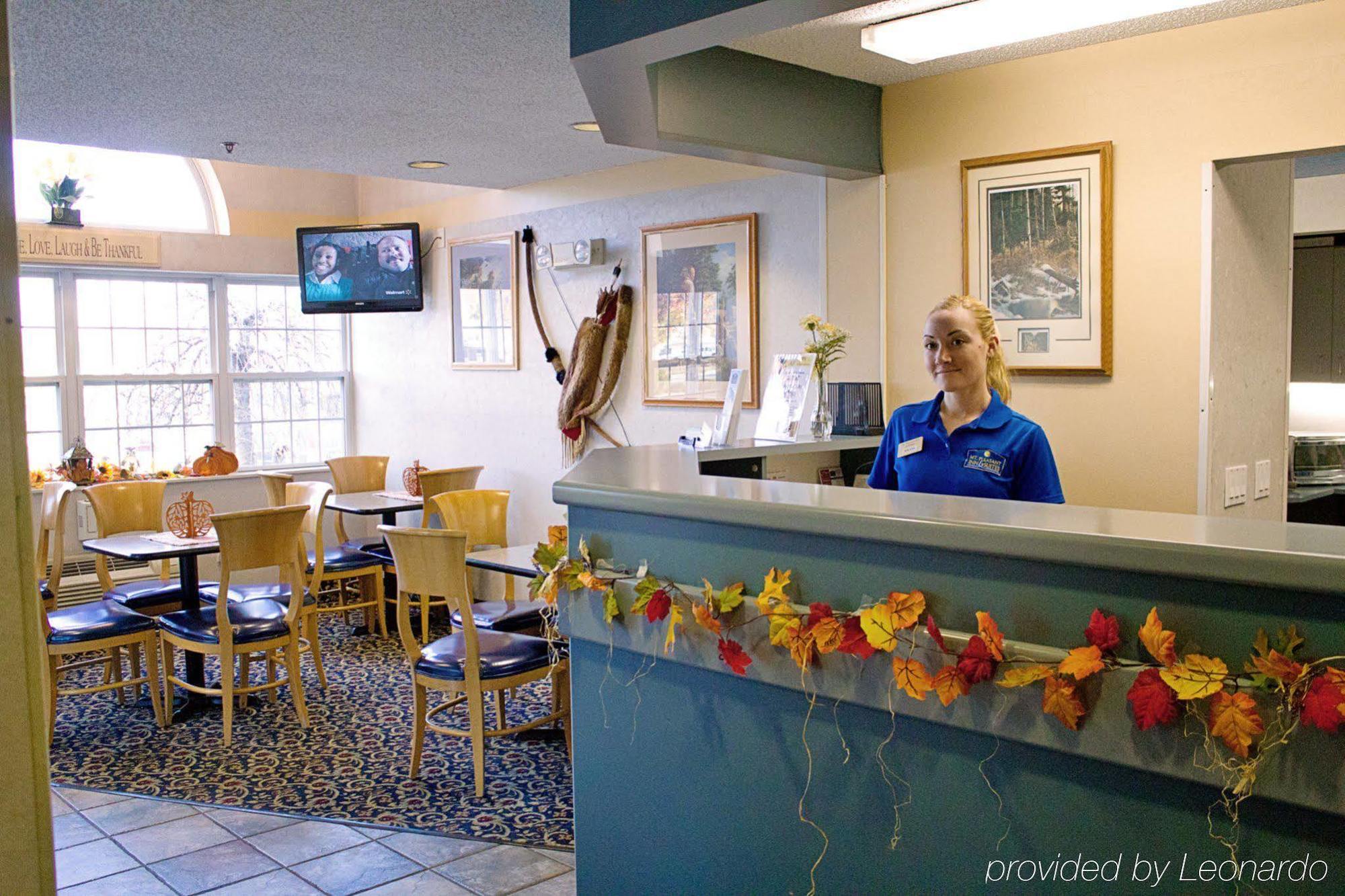 Quality Inn Mount Pleasant Exterior photo
